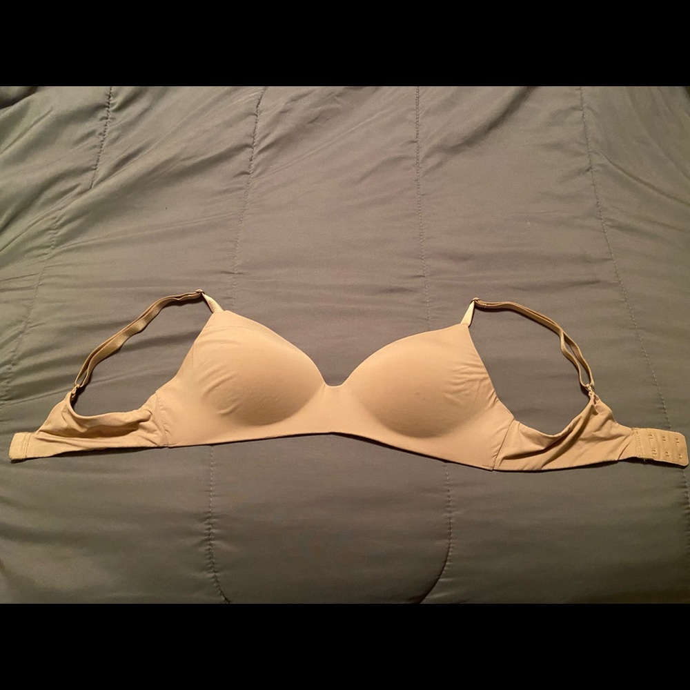 VS Casual Wear Bra